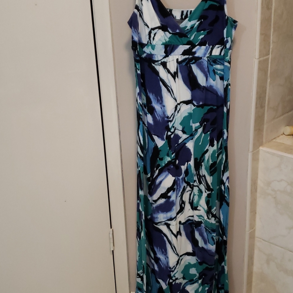 Ann Taylor maxi dress sz S
